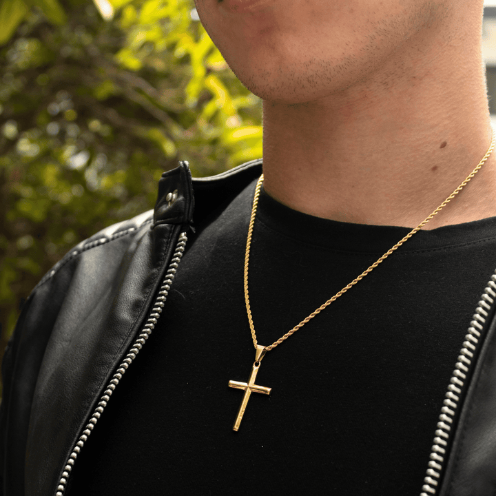 Crucifix colgante Oro