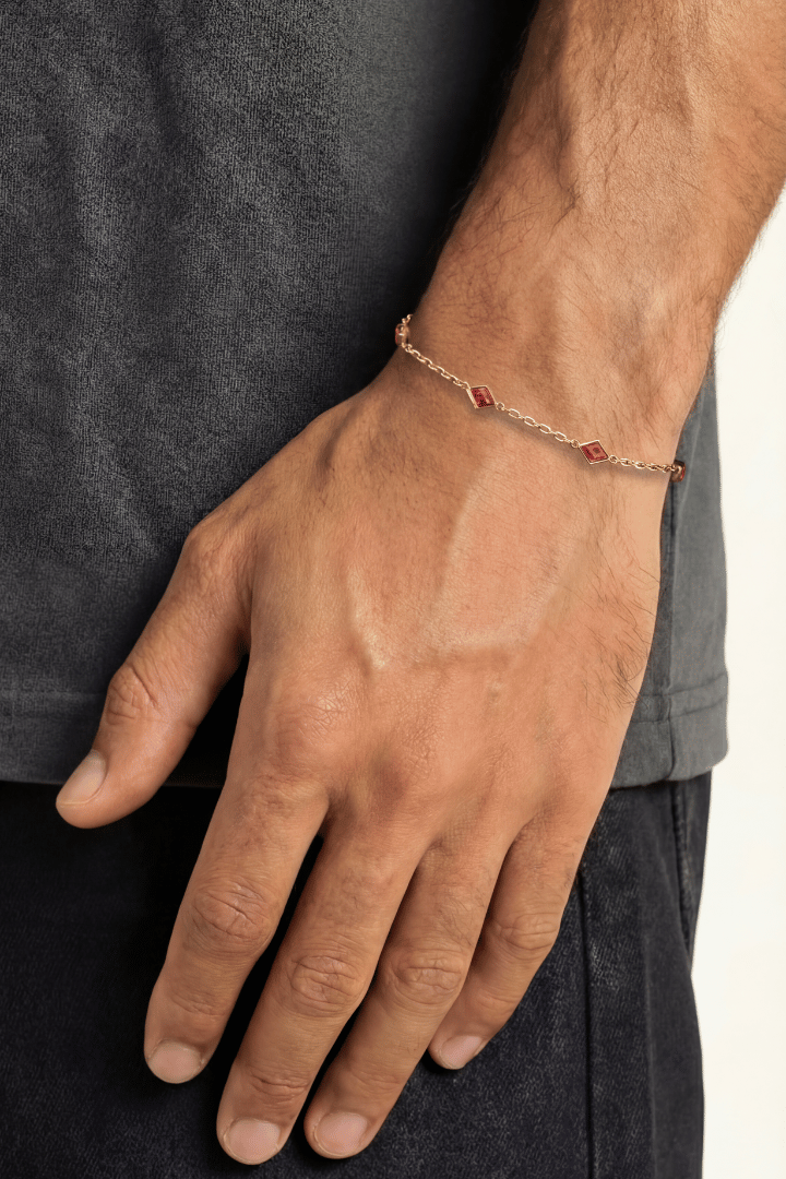 Pulsera Red Gem Oro