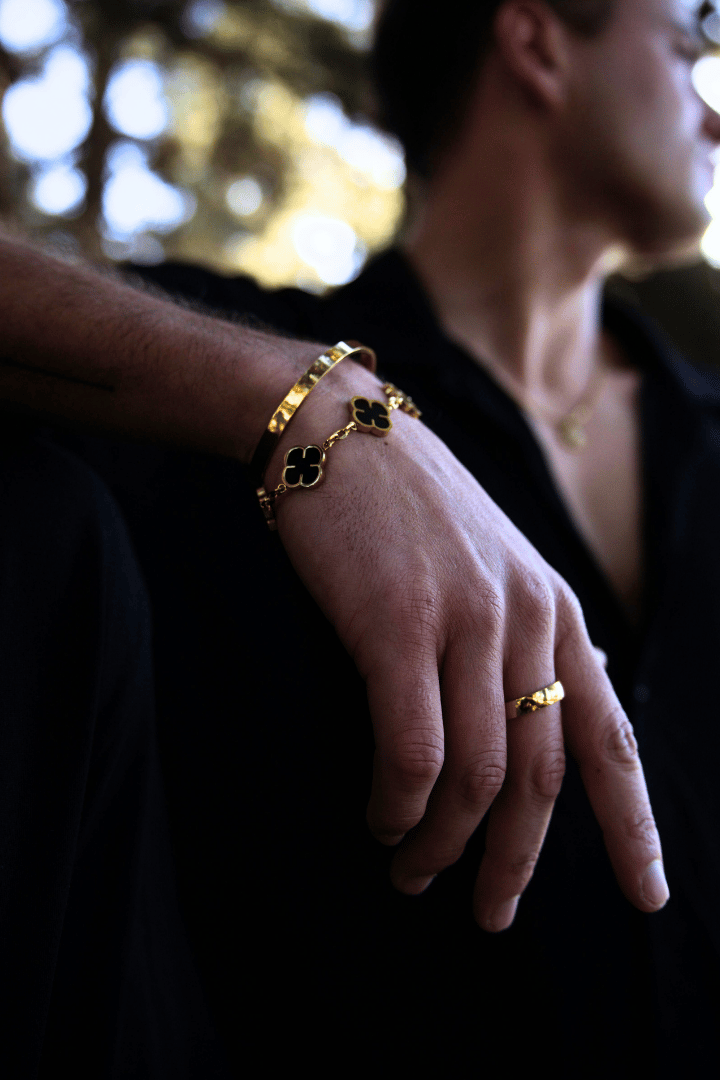 Brazalete Iconic Oro