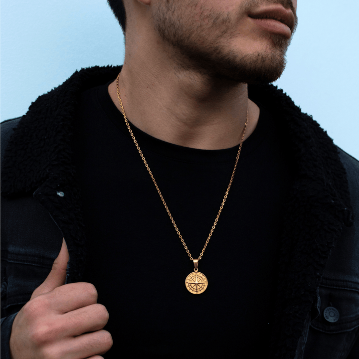 Compass Pendant Oro