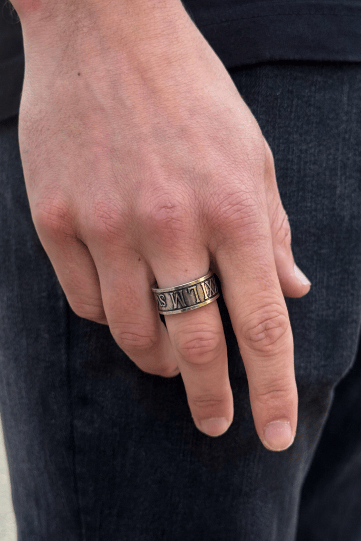 Anillo Roman XI