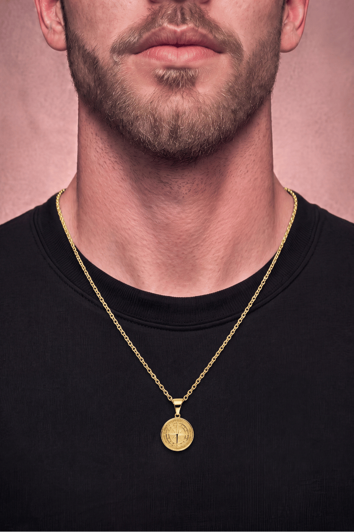 Compass Pendant Oro