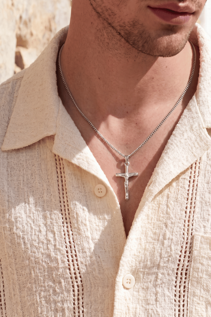 Cross Minimal Pendant