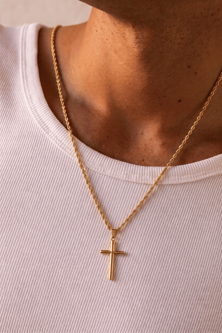 Crucifix Pendant Oro